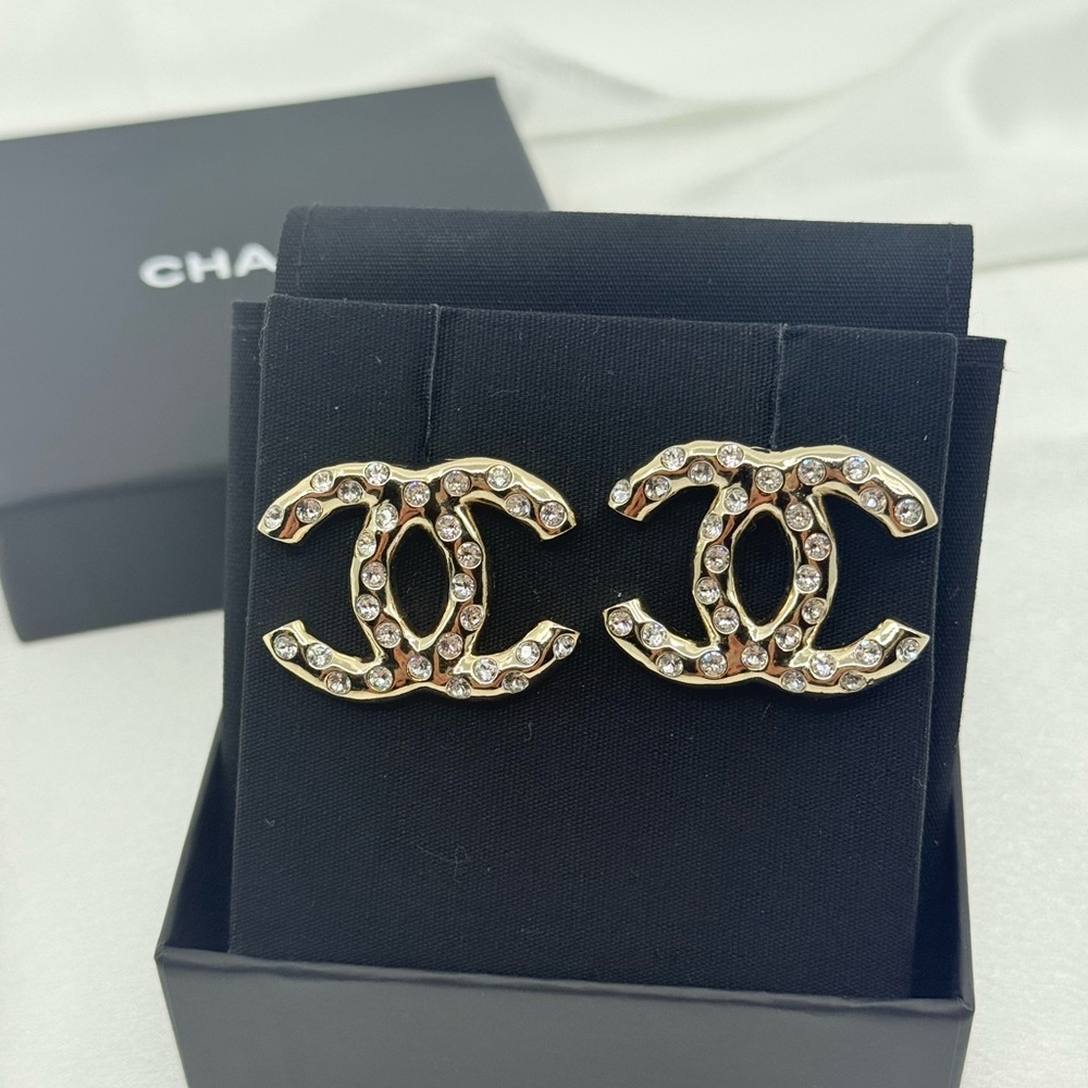CHANEL Large Gold CC Crystal Accent Statement Earrings - Picture 1 of 11